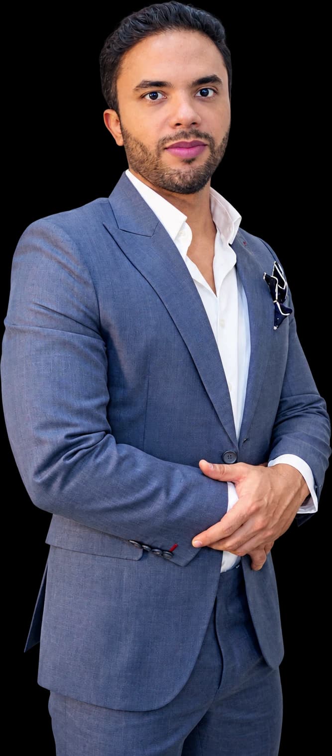 Dr. Yamith Cuello en su consultorio